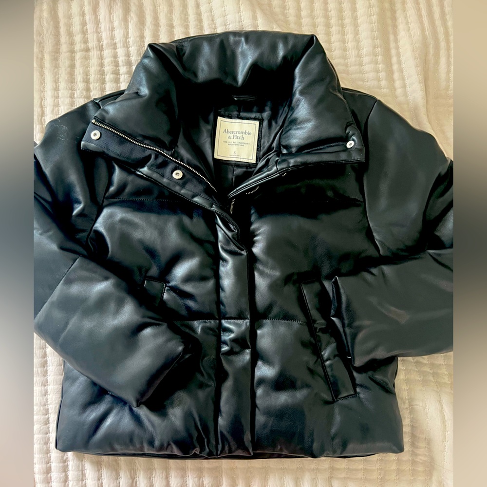 abercrombie & fitch vegan leather puffer